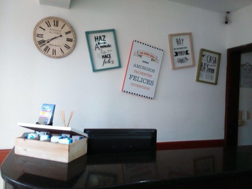 Hotel Plaza Mayor Medellín Buitenkant foto