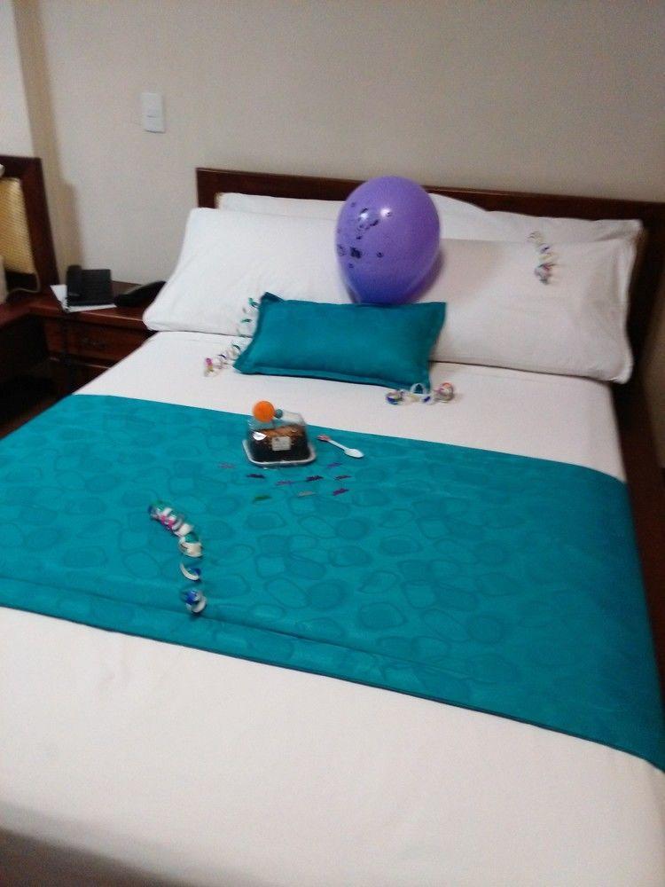 Hotel Plaza Mayor Medellín Buitenkant foto