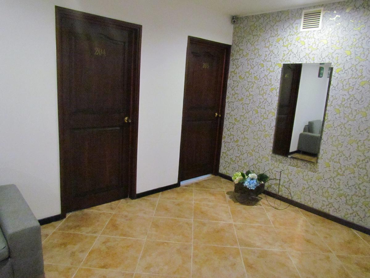 Hotel Plaza Mayor Medellín Buitenkant foto