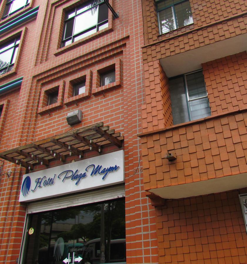 Hotel Plaza Mayor Medellín Buitenkant foto