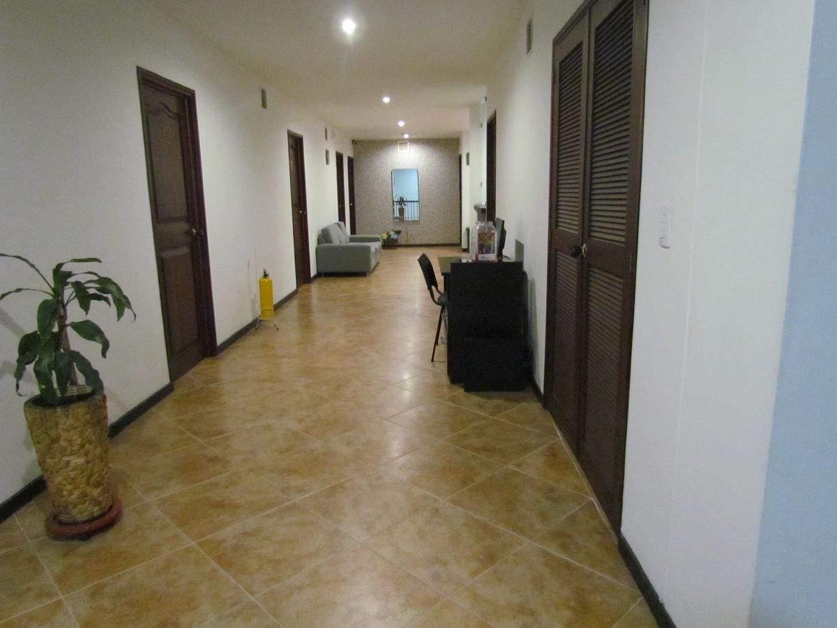 Hotel Plaza Mayor Medellín Buitenkant foto